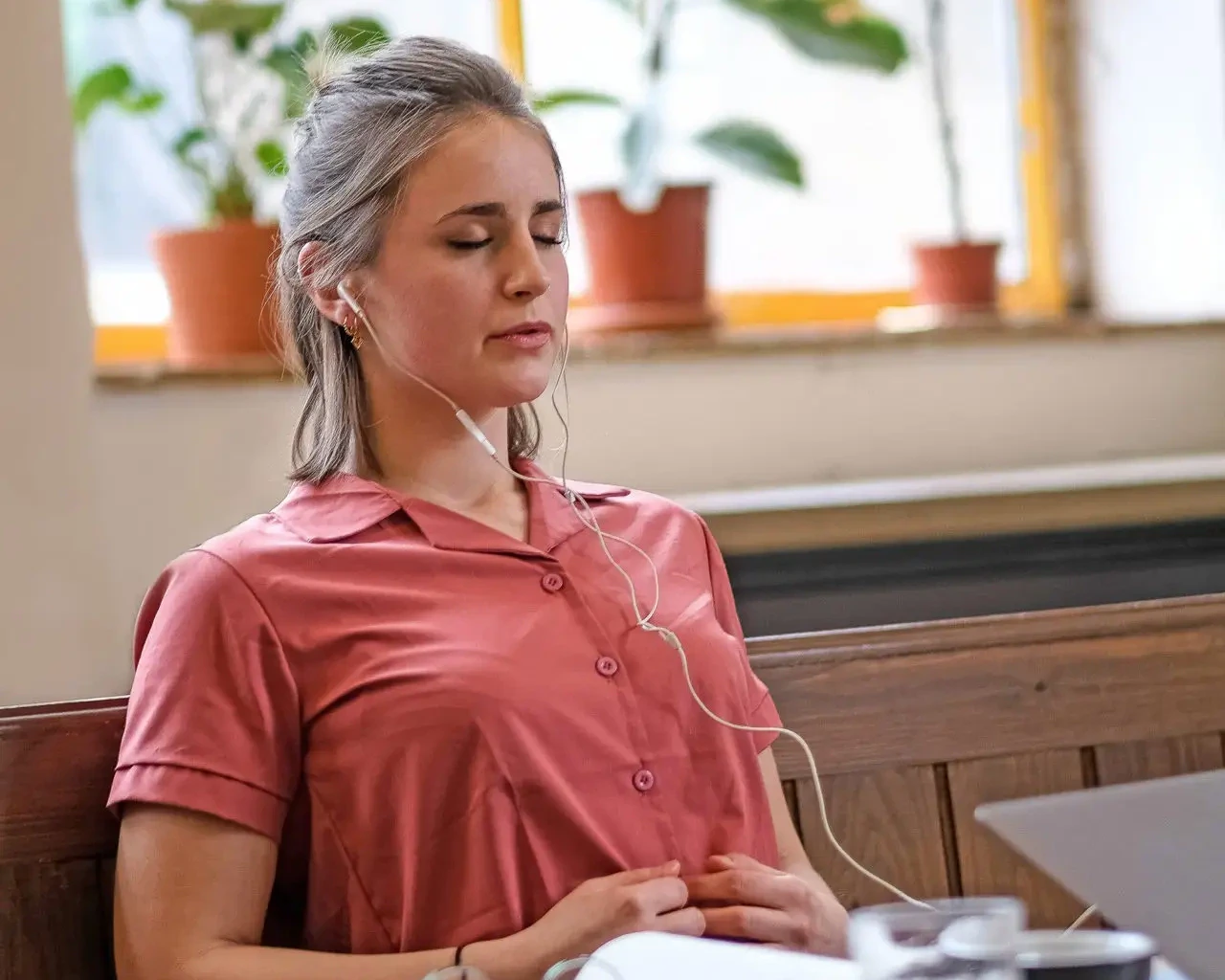 Woman practising Sophrology