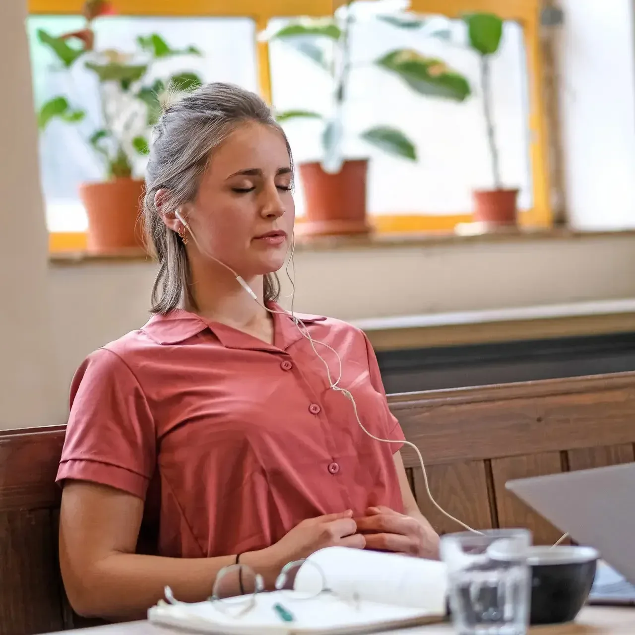 Woman practising Sophrology